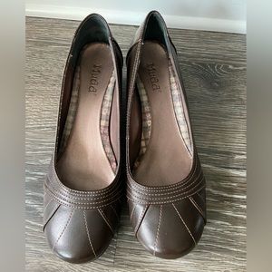 Women’s Mudd Helsinki Brown Wedges Size 10